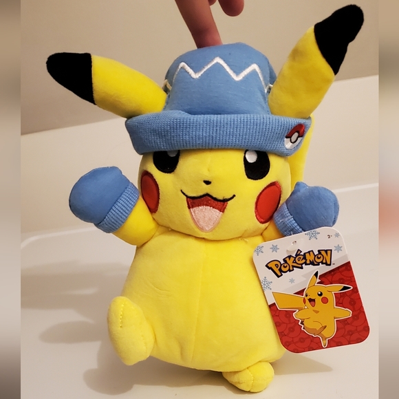 Pokemon Other - Winter Pikachu Plush